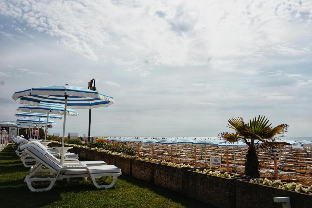 Hotel Le Soleil Lido di Jesolo Luaran gambar