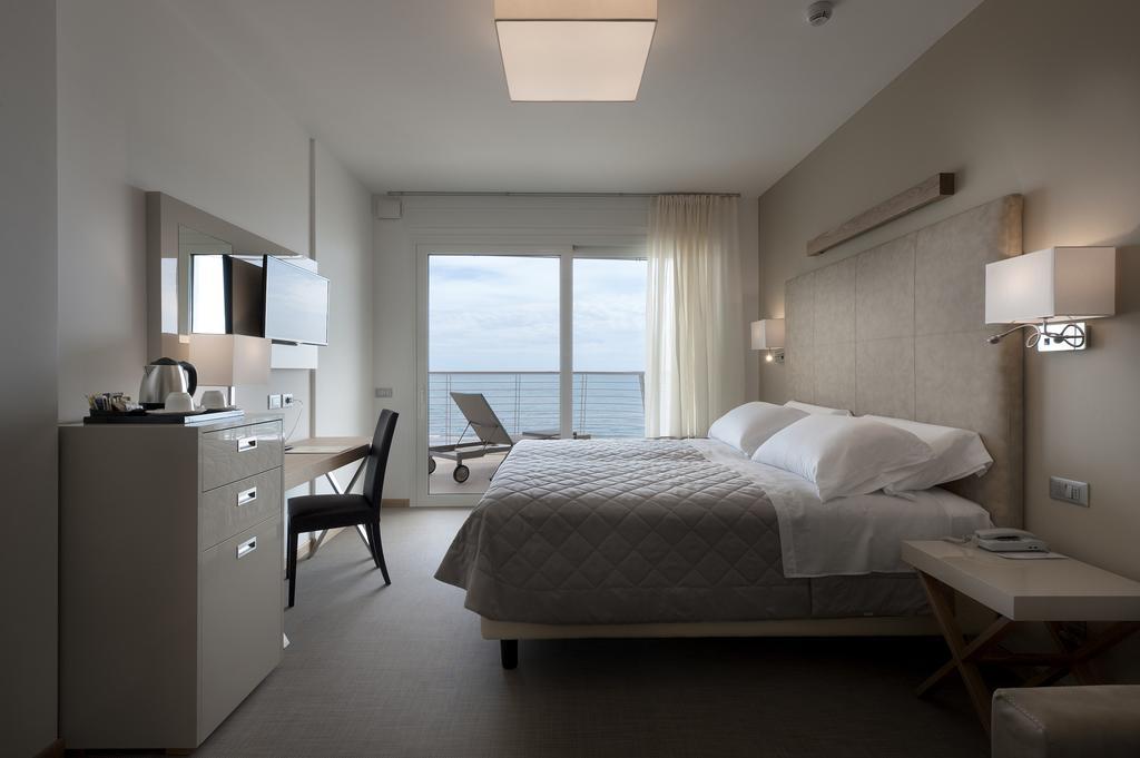 Hotel Le Soleil Lido di Jesolo Luaran gambar