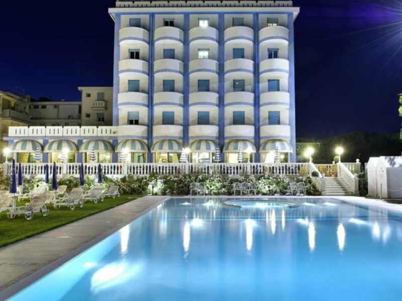 Hotel Le Soleil Lido di Jesolo Luaran gambar